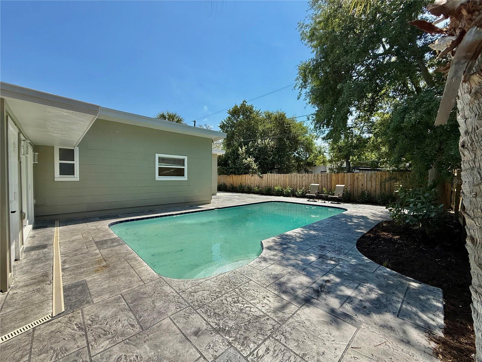 JUNGLE COUNTRY CLUB 2ND ADD - Residential