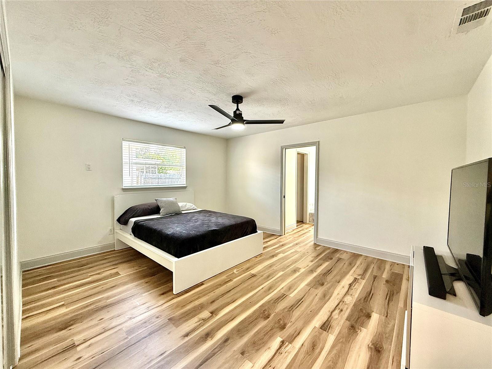 JUNGLE COUNTRY CLUB 2ND ADD - Residential