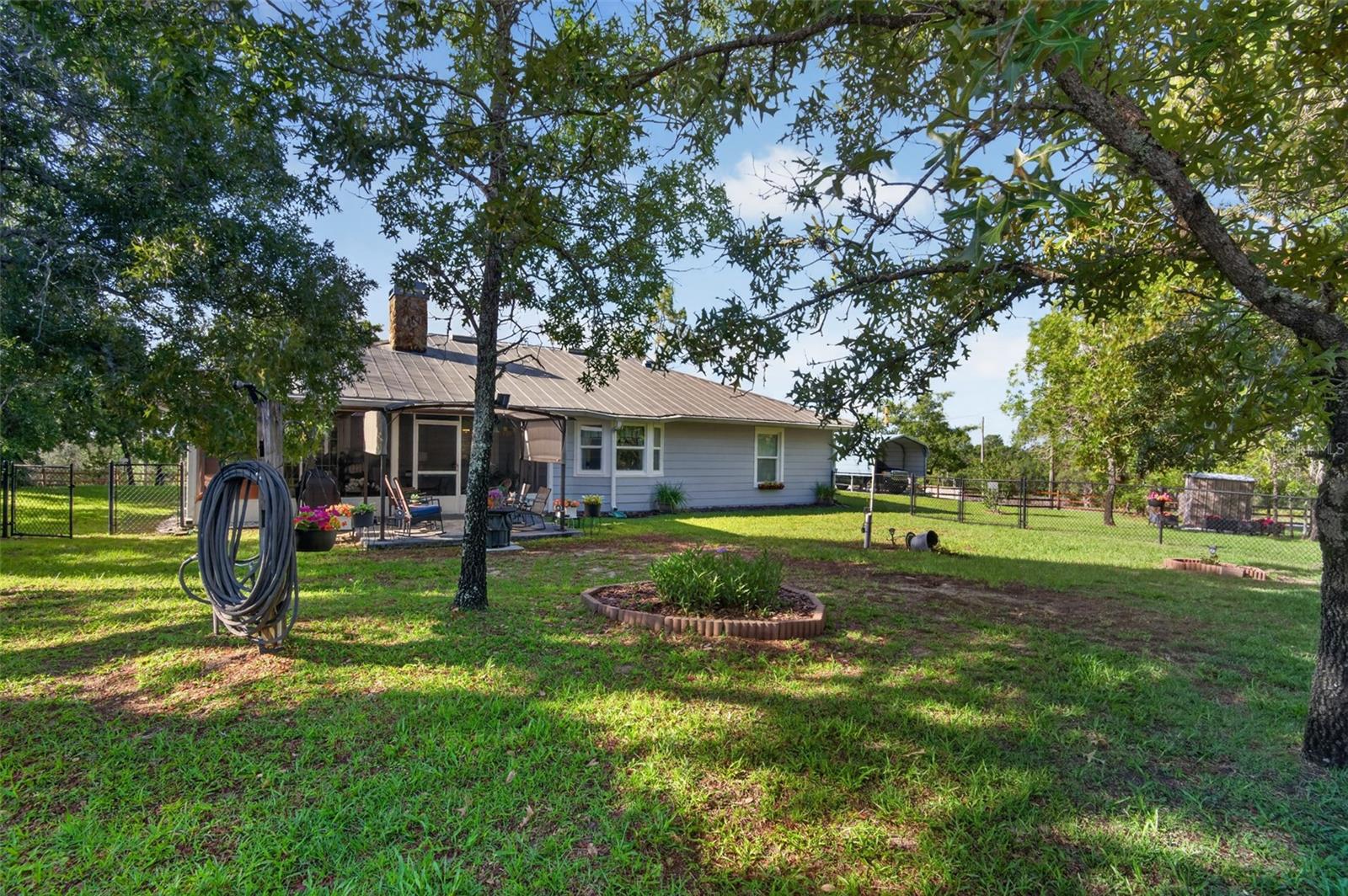 ROYAL HIGLANDS - Residential