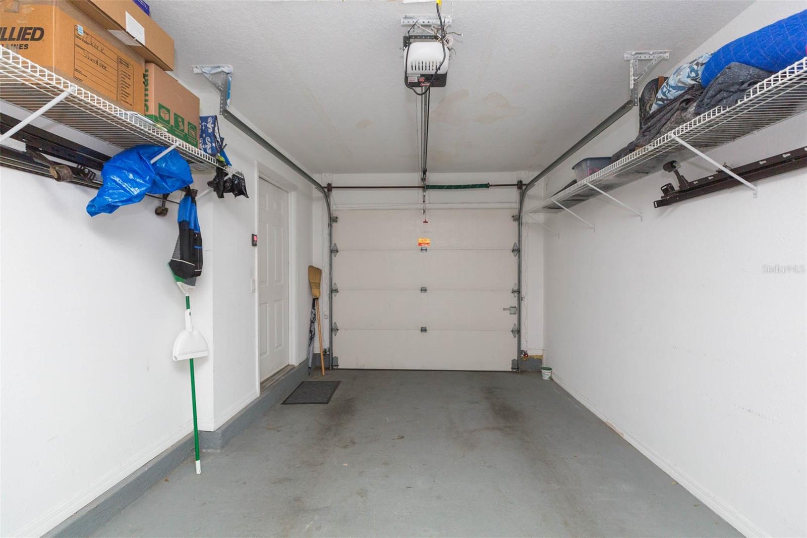 ISLAND WALK A CONDO - Residential Lease