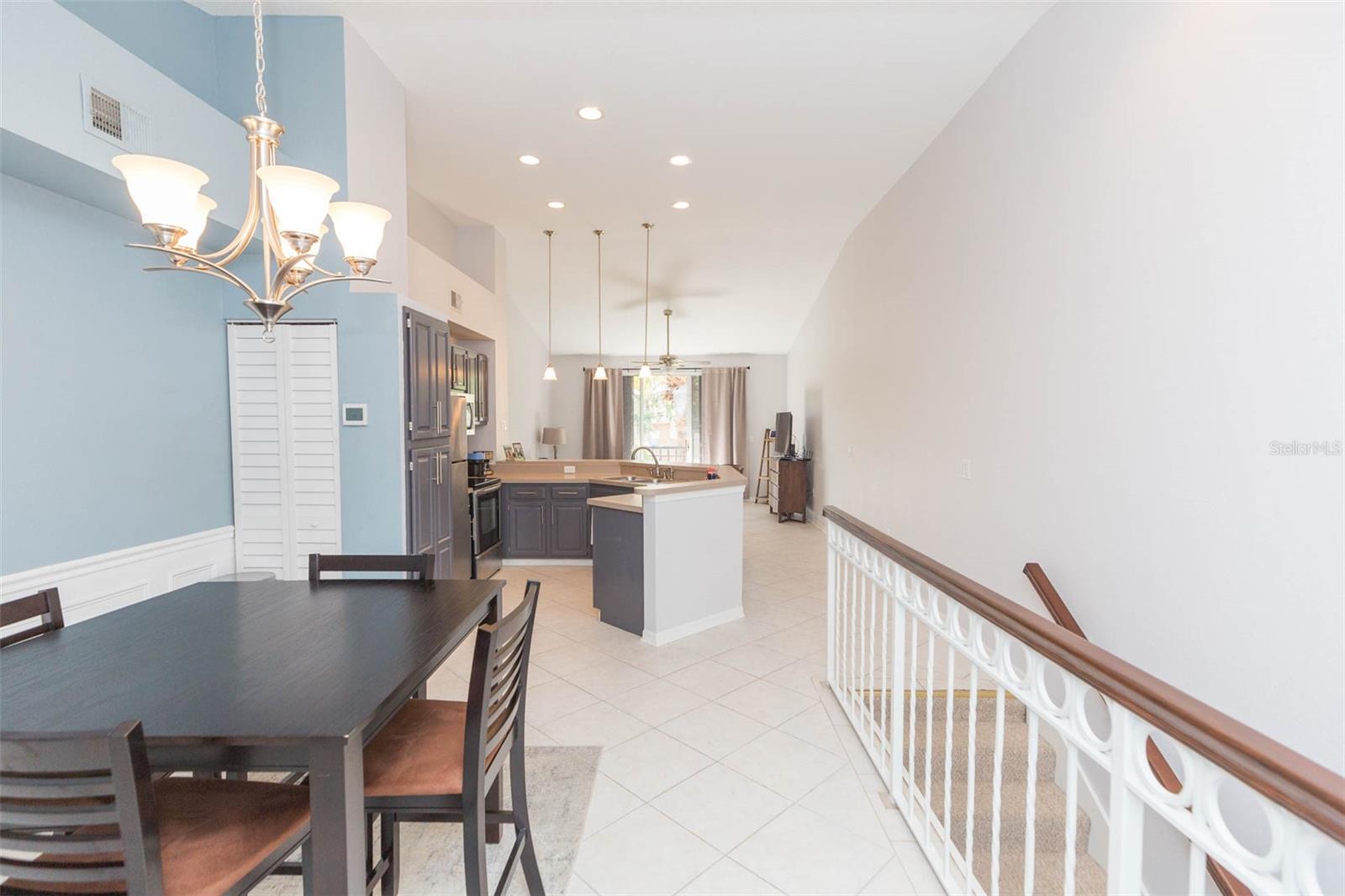 ISLAND WALK A CONDO - Residential Lease