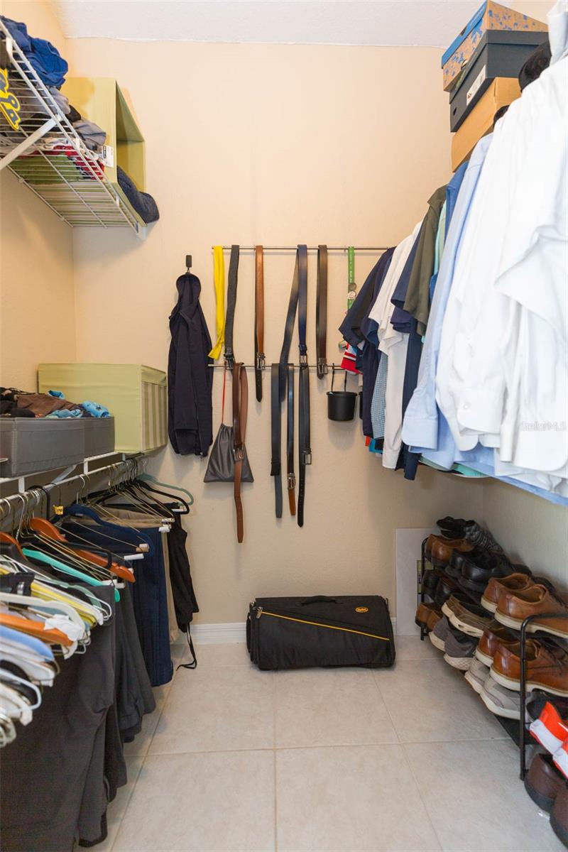 ISLAND WALK A CONDO - Residential Lease