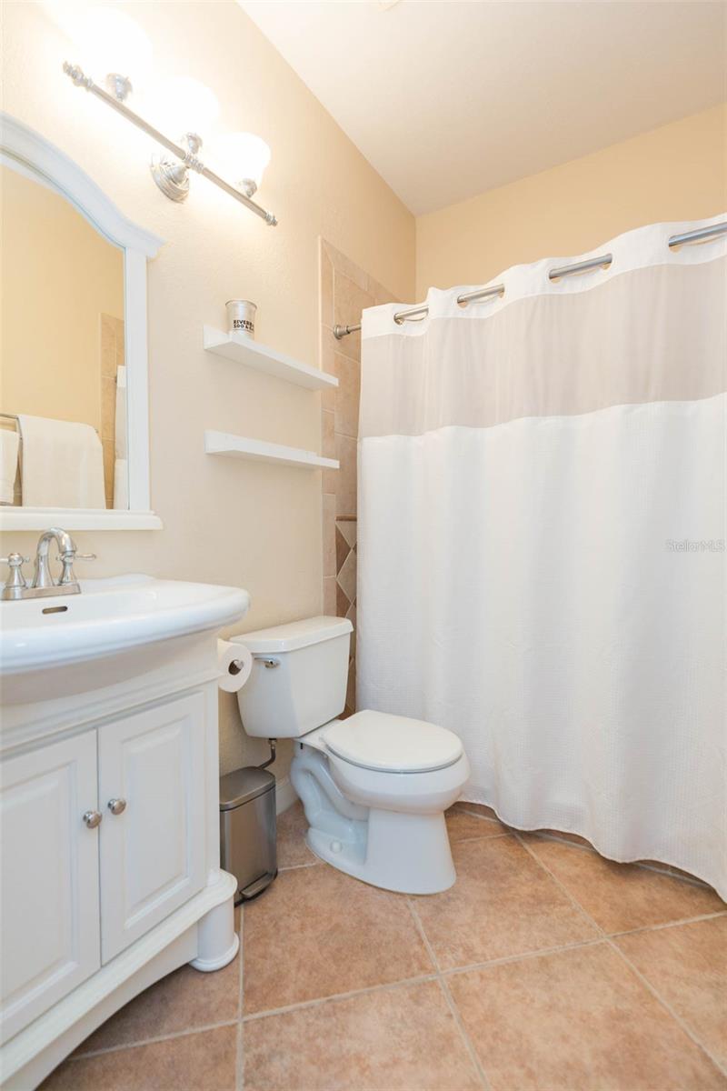 ISLAND WALK A CONDO - Residential Lease