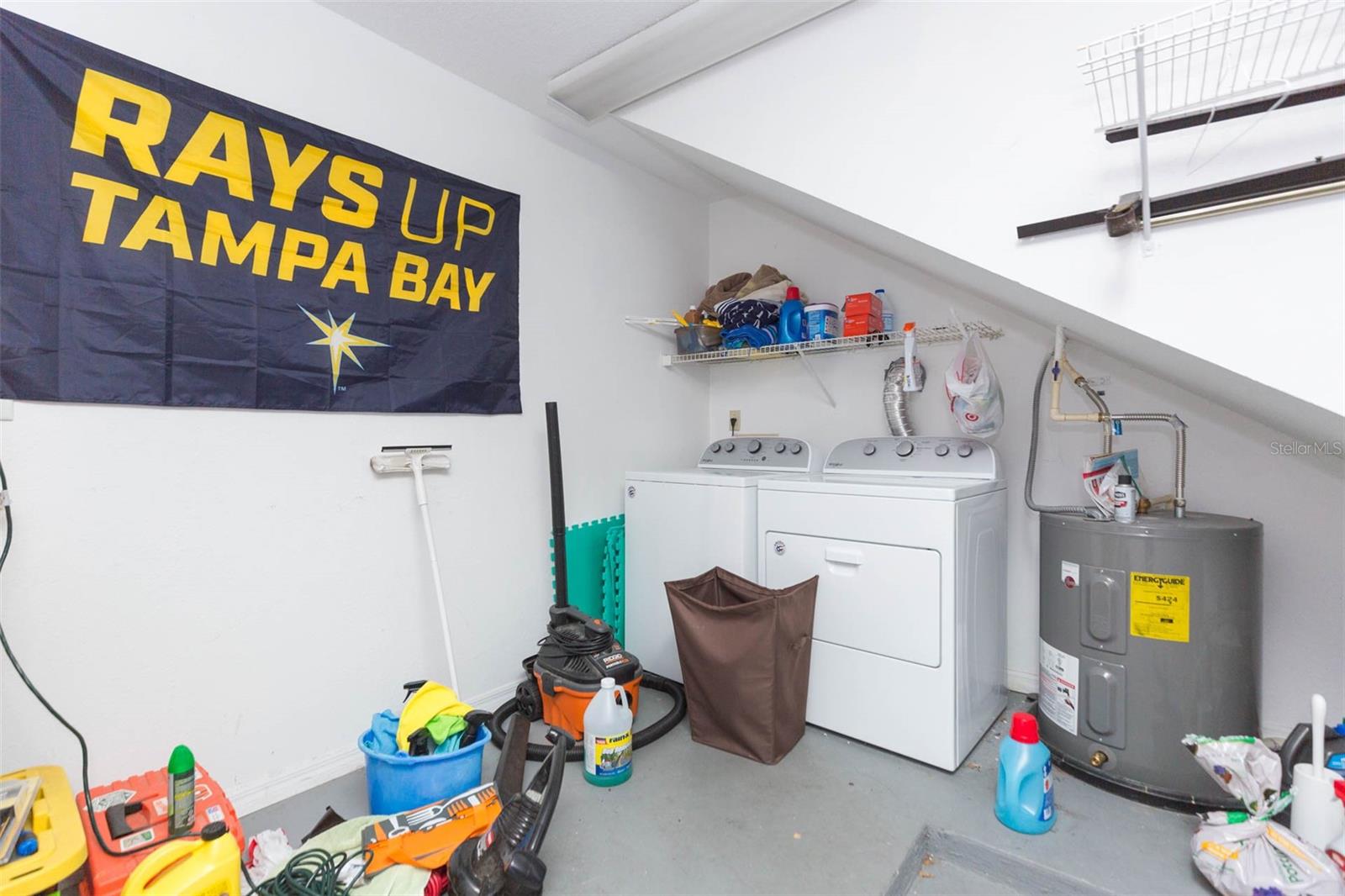 ISLAND WALK A CONDO - Residential Lease