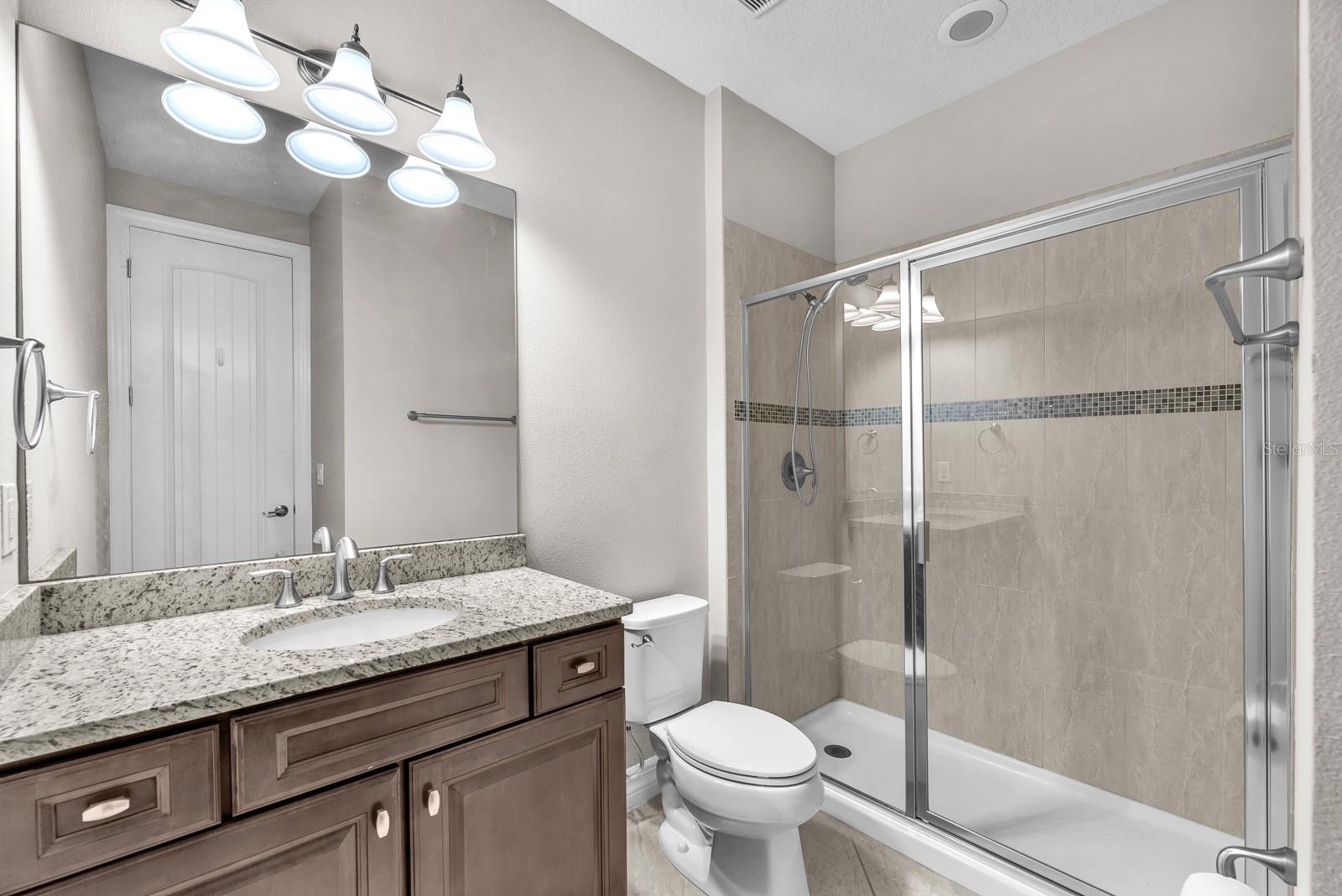 STARLING OAKS - Residential