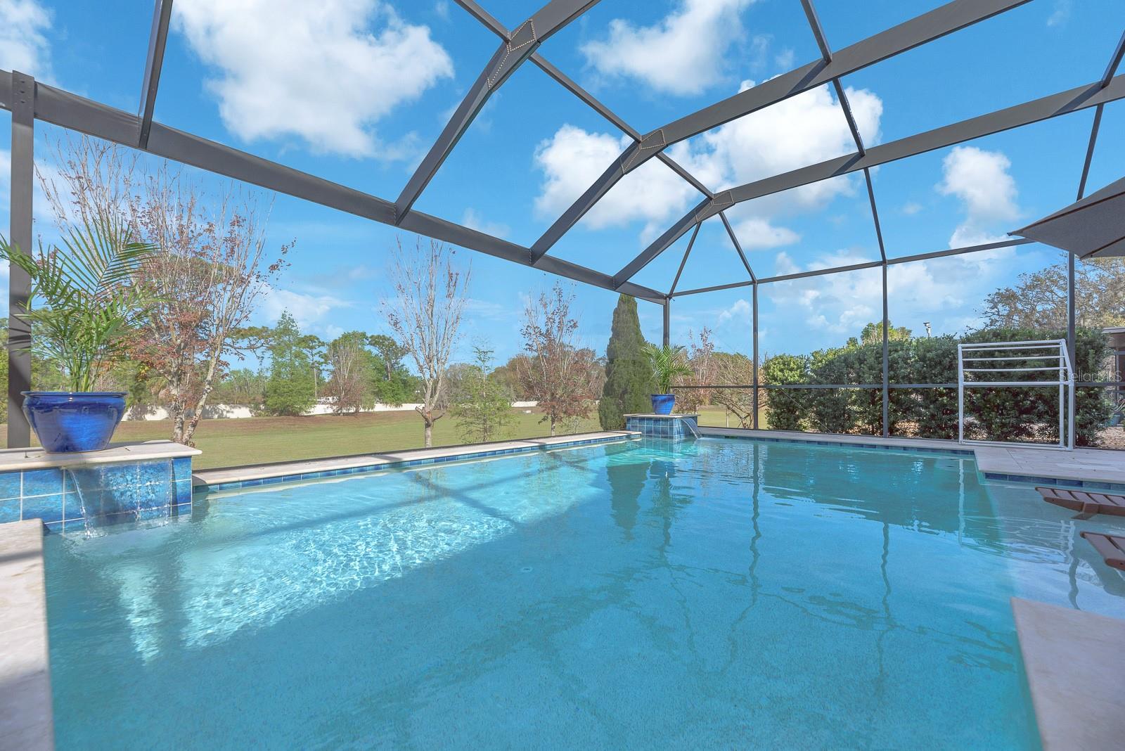 STARLING OAKS - Residential