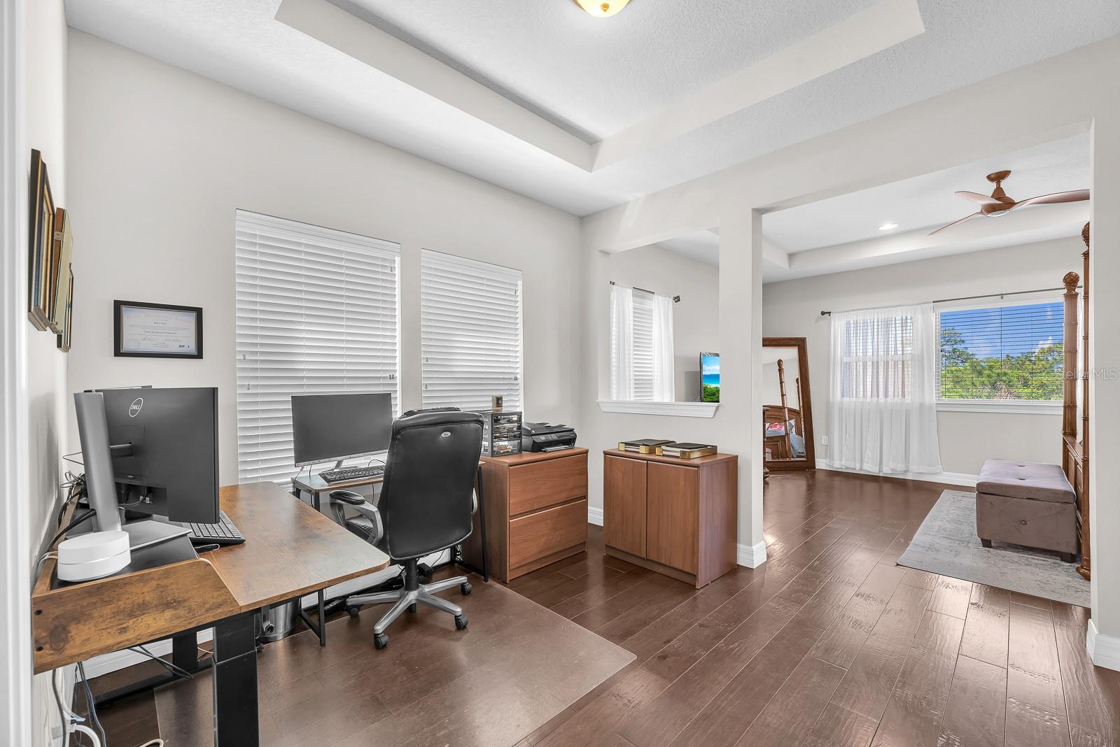 STARLING OAKS - Residential