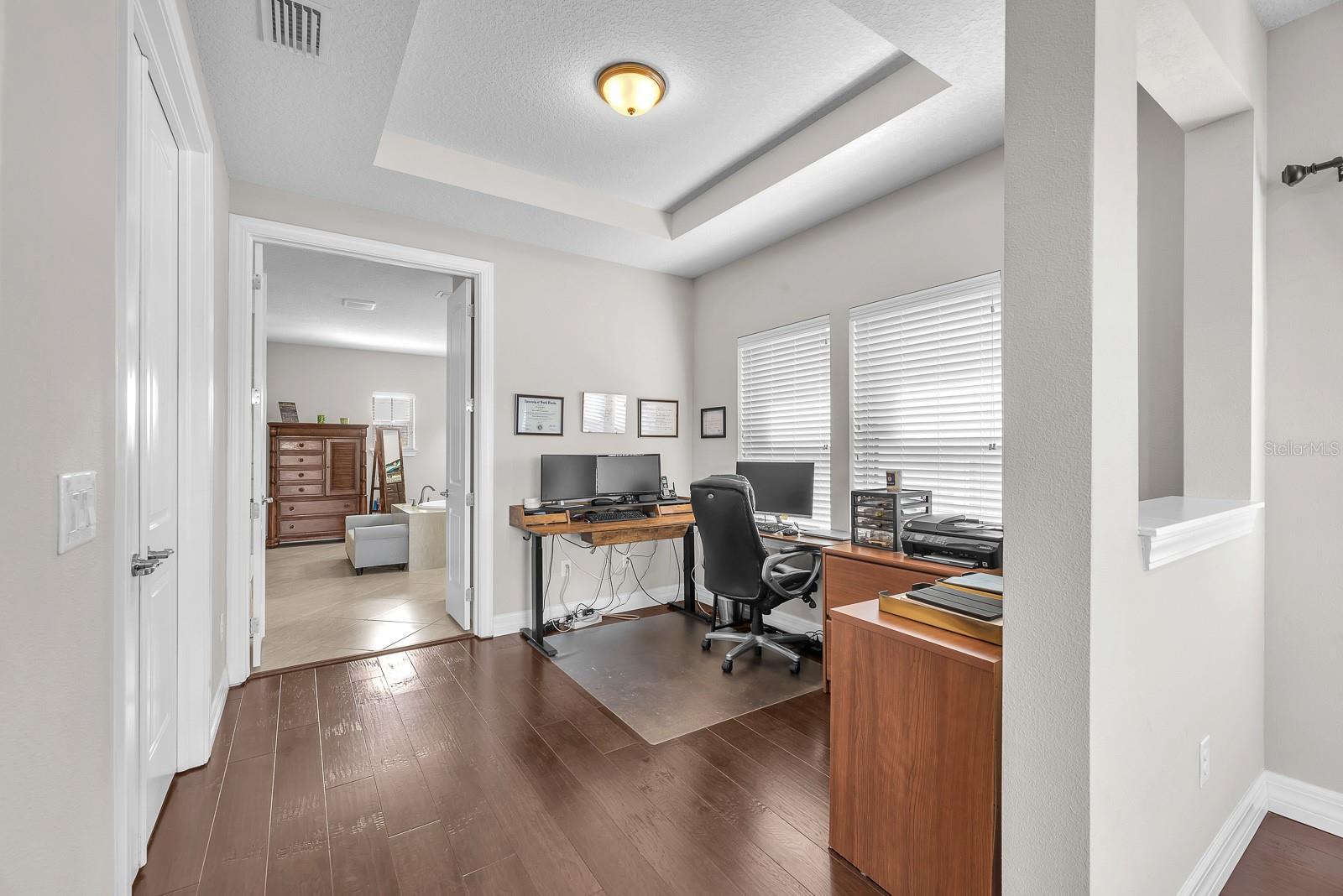 STARLING OAKS - Residential