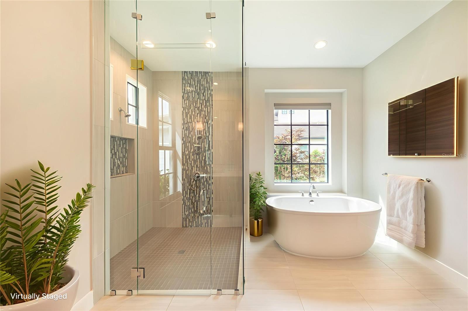 LEGACY ESTS/PALMER RANCH PH 2 - Residential