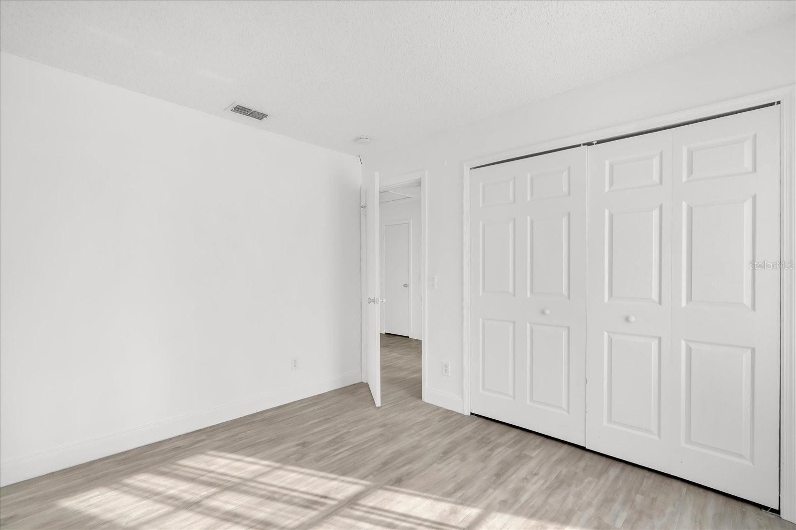 ISLAND COVE VILLAS PH 03 - Residential Lease