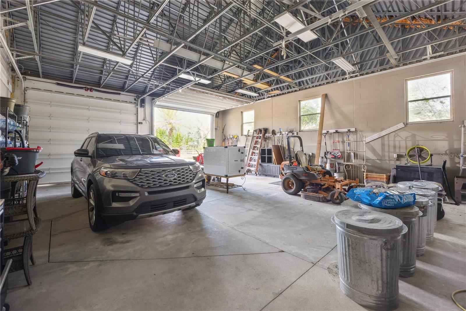 GROVELAND FARMS 21-23-24 - Residential