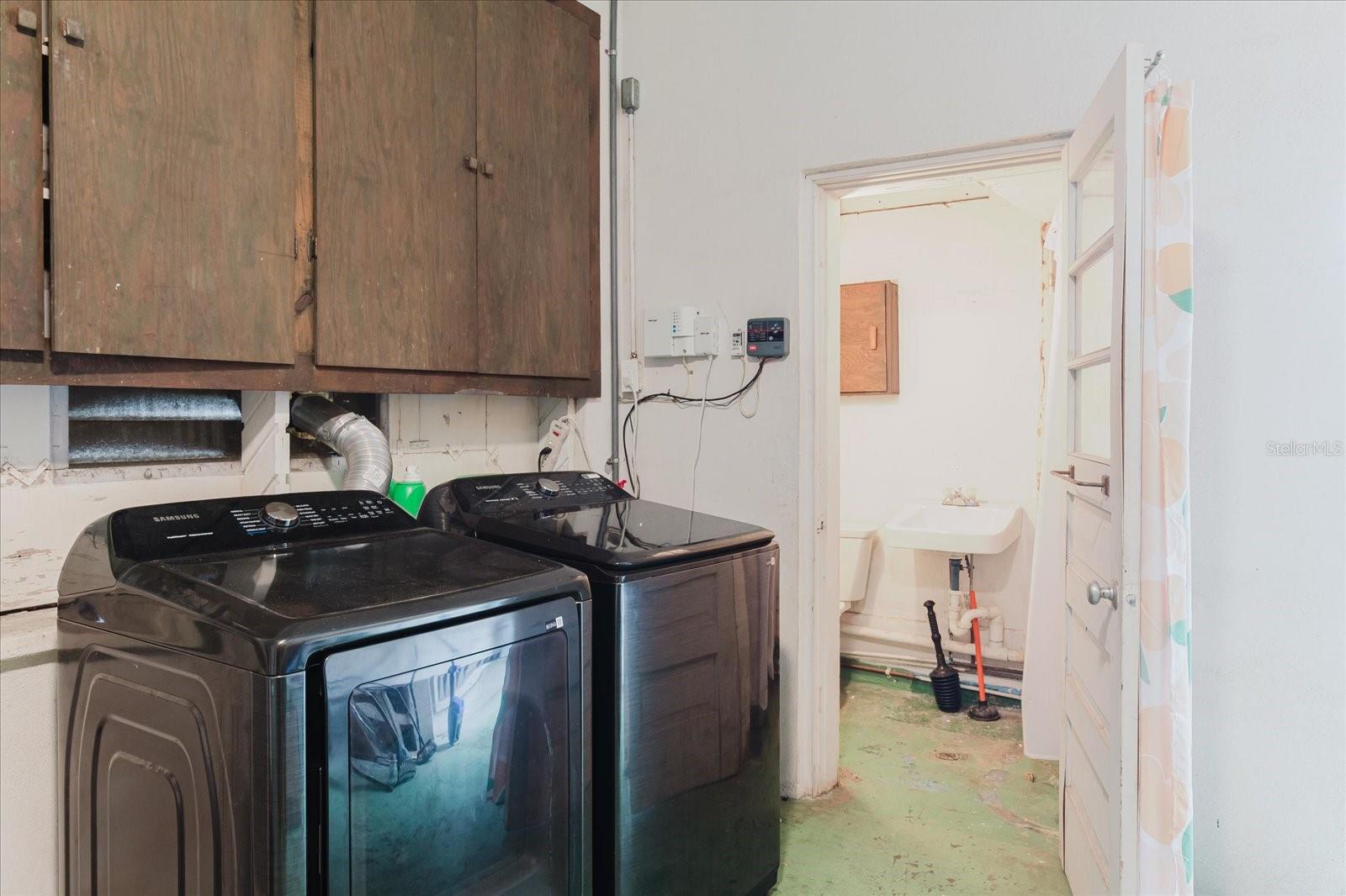 SKY CREST UNIT 6 - Residential