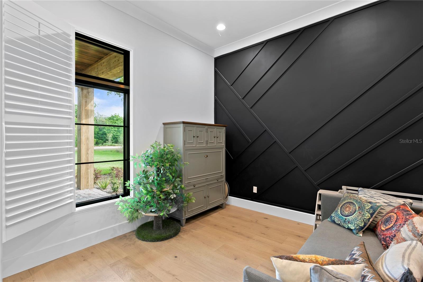 LIBERTY OAKS - Residential