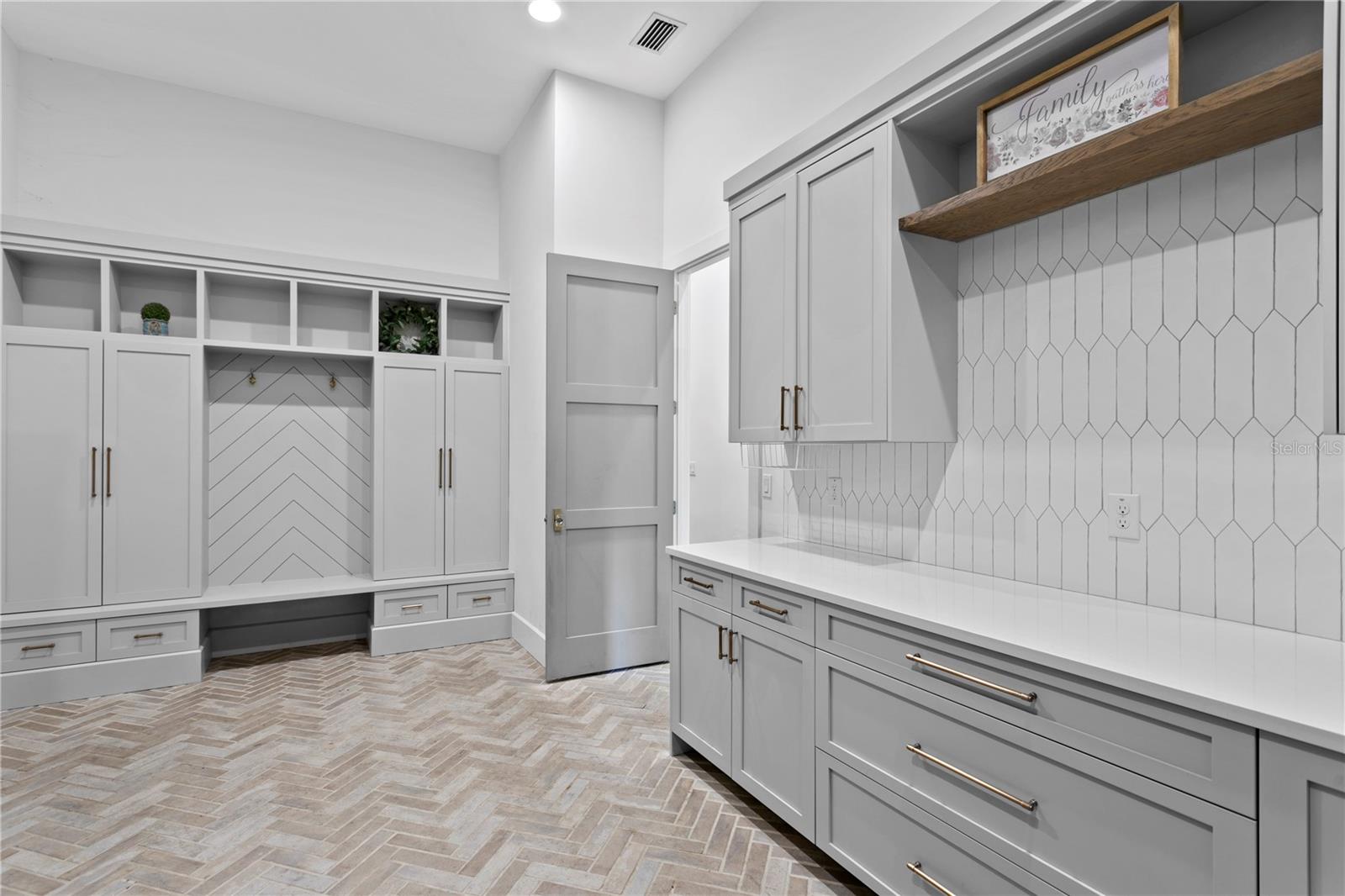 LIBERTY OAKS - Residential