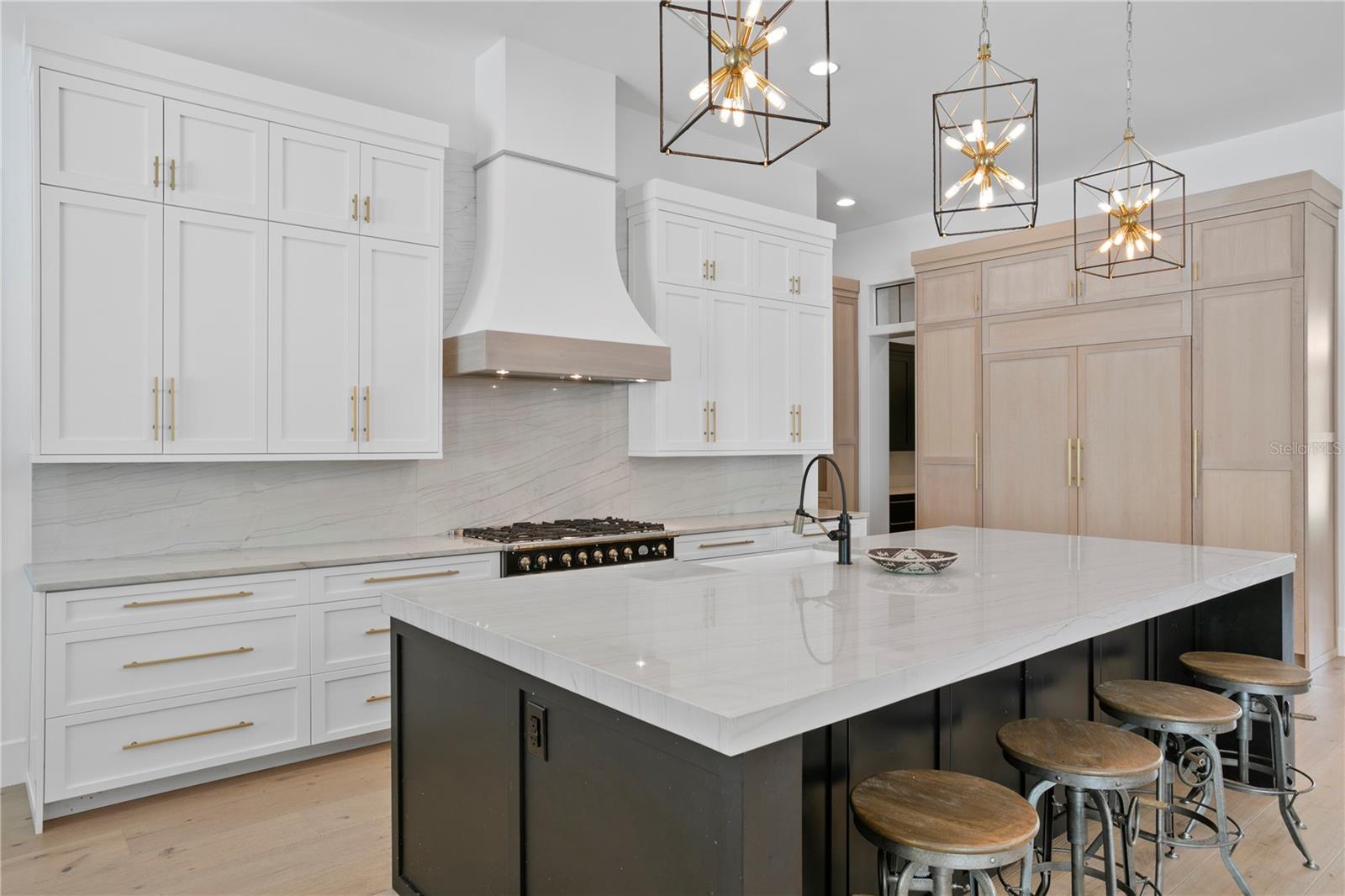 LIBERTY OAKS - Residential