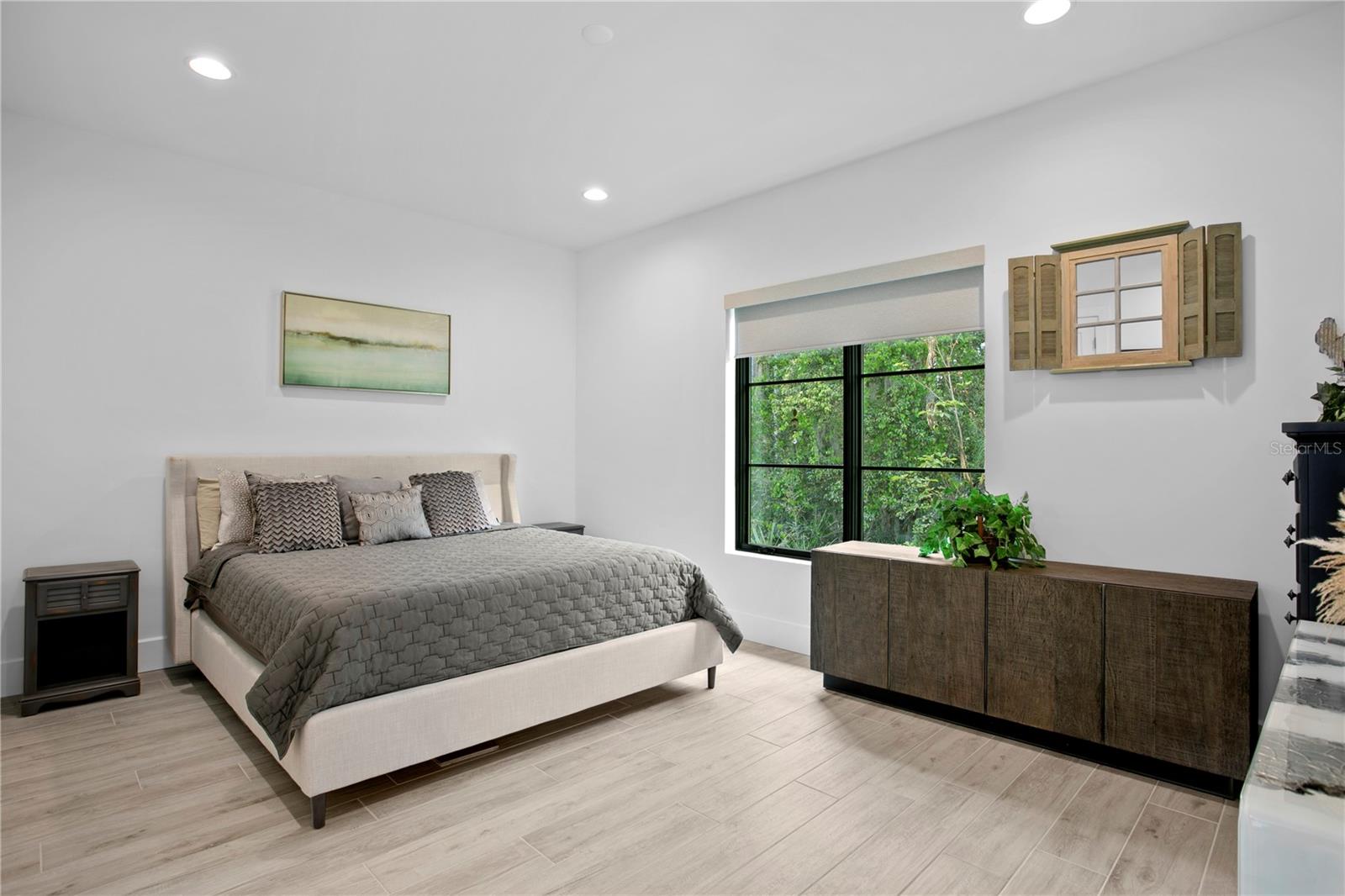 LIBERTY OAKS - Residential