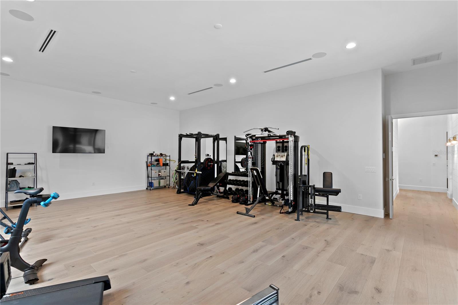 LIBERTY OAKS - Residential