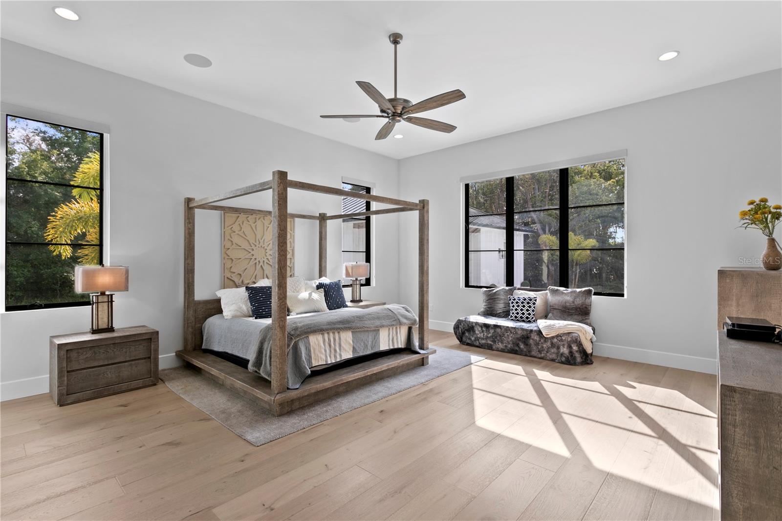 LIBERTY OAKS - Residential