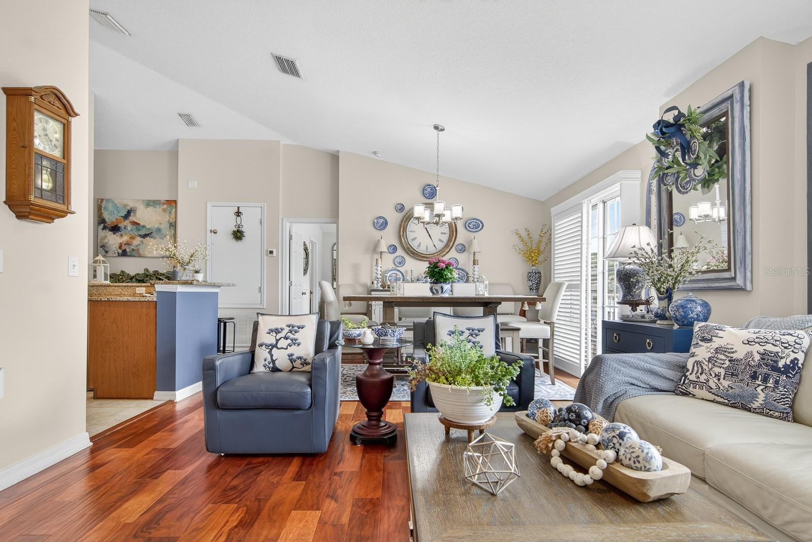 LITTLE CREEK - Residential