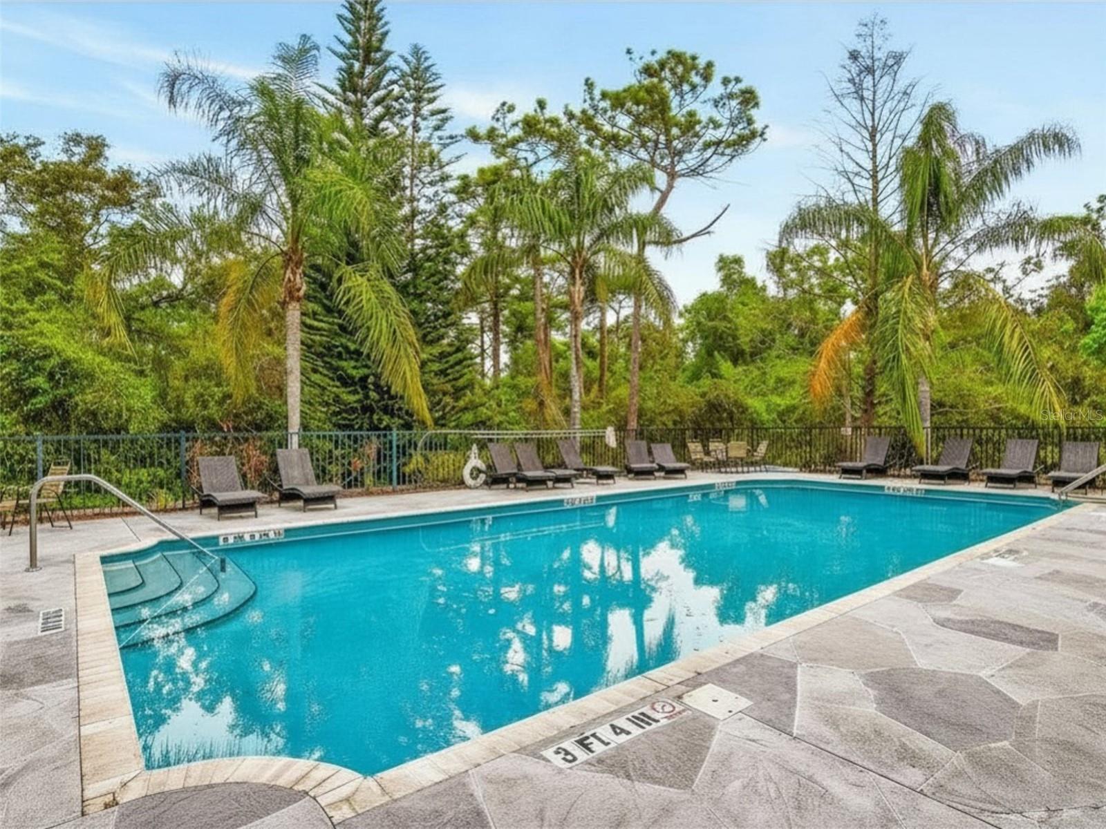 LITTLE CREEK - Residential