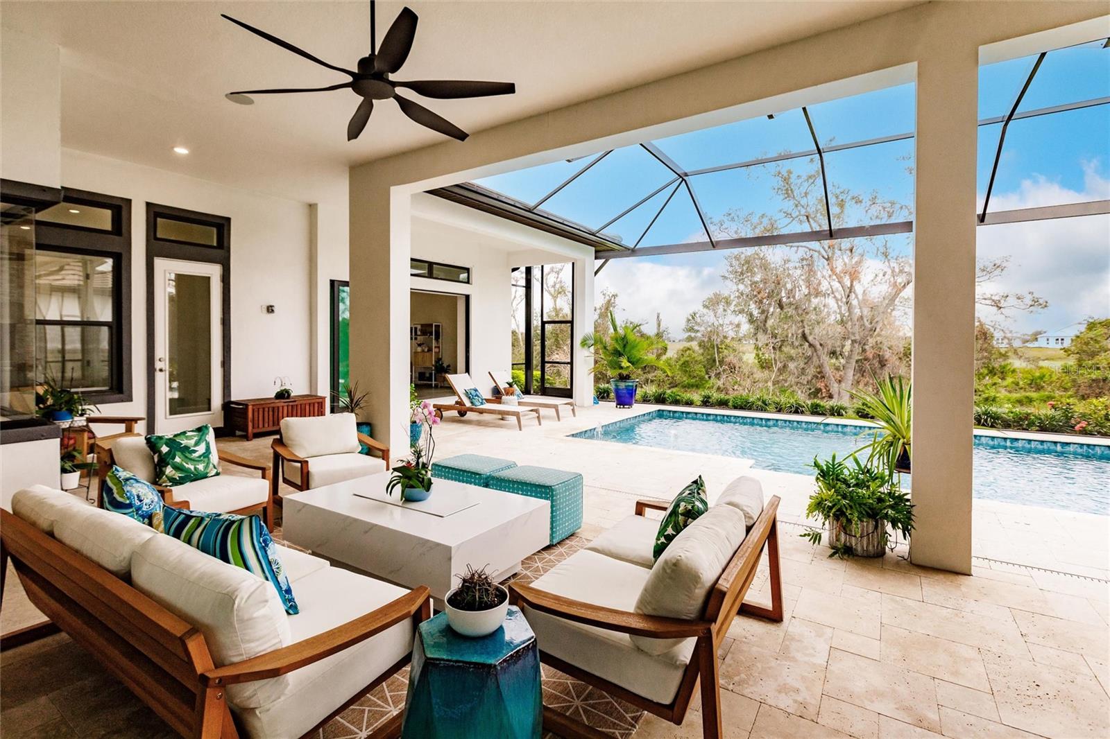 AZARIO ESPLANADE PH II SUBPH C-O - Residential