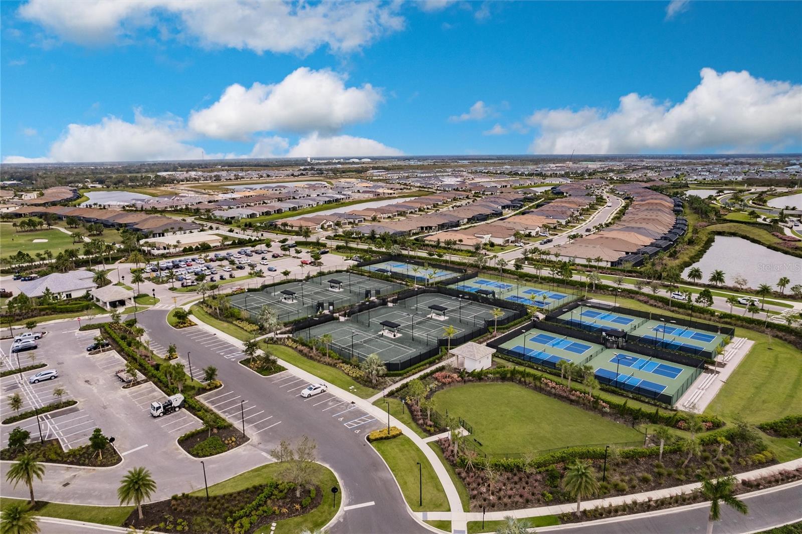 AZARIO ESPLANADE PH II SUBPH C-O - Residential