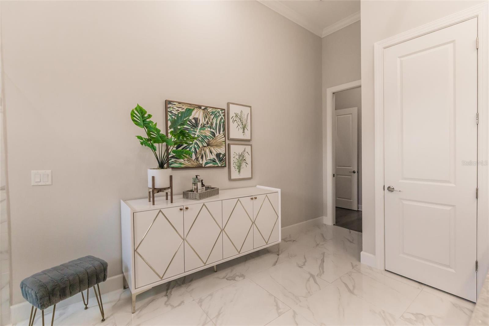 AZARIO ESPLANADE PH II SUBPH C-O - Residential