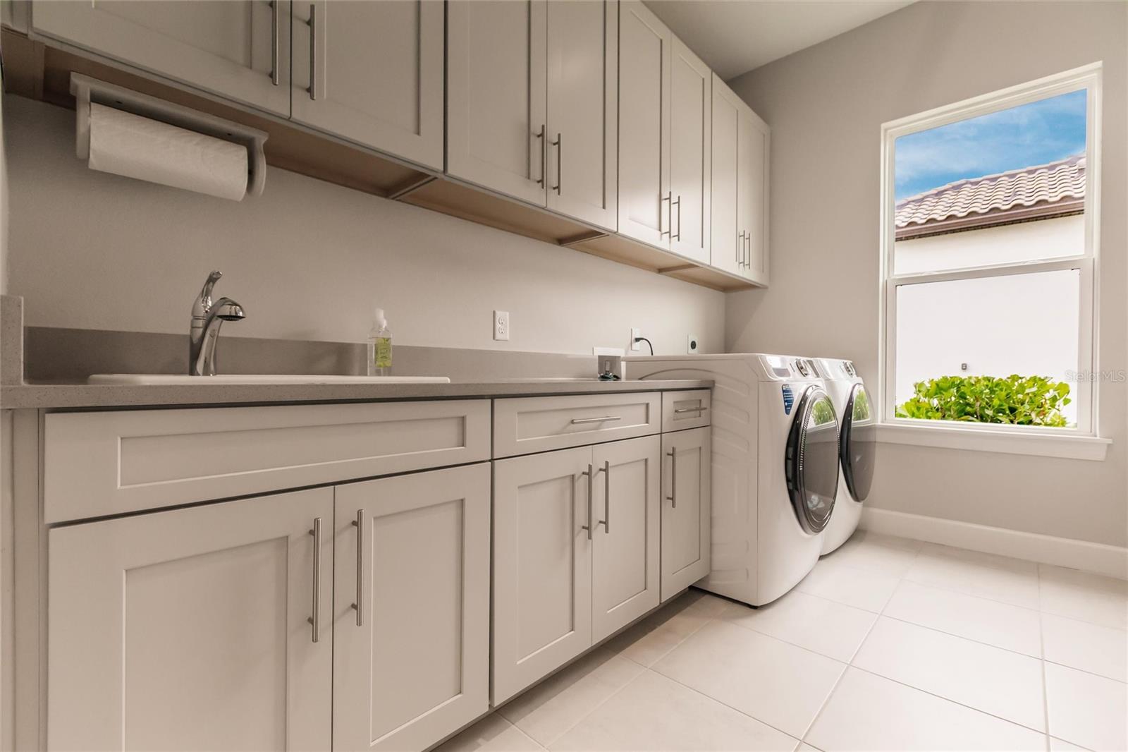 AZARIO ESPLANADE PH II SUBPH C-O - Residential