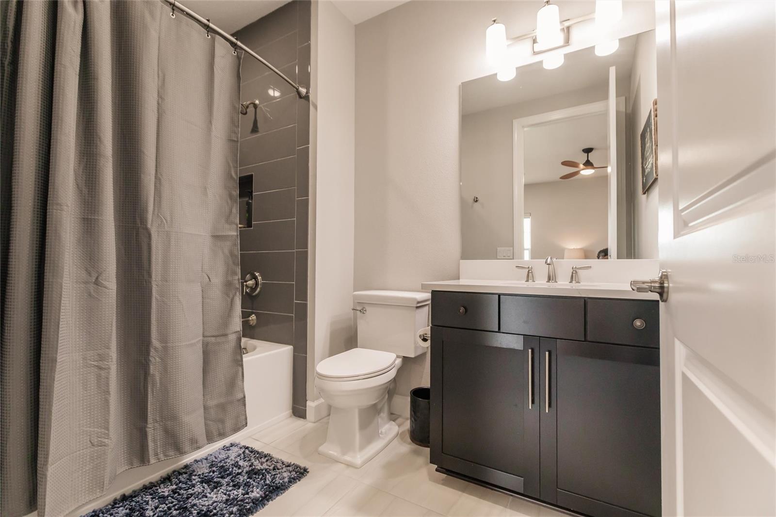 AZARIO ESPLANADE PH II SUBPH C-O - Residential