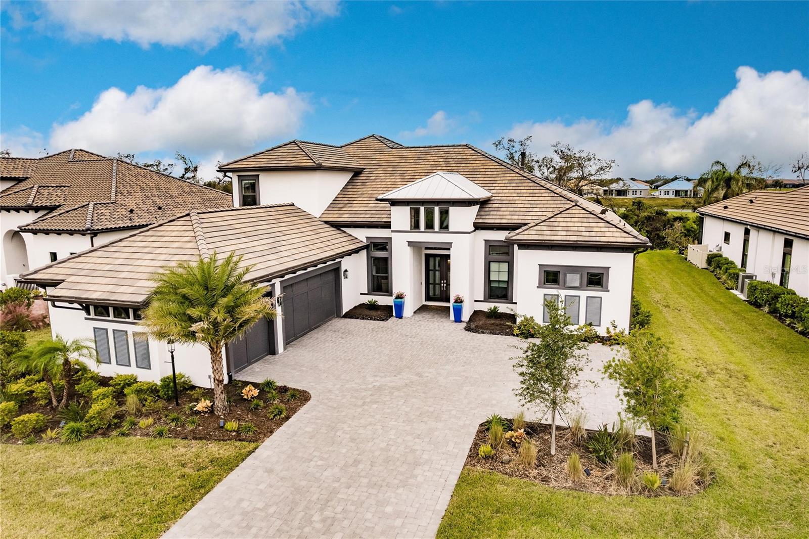 AZARIO ESPLANADE PH II SUBPH C-O - Residential