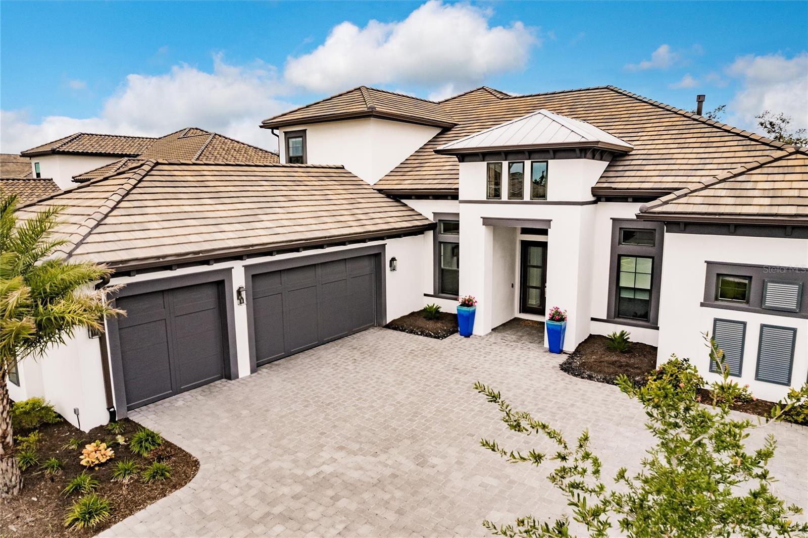 AZARIO ESPLANADE PH II SUBPH C-O - Residential