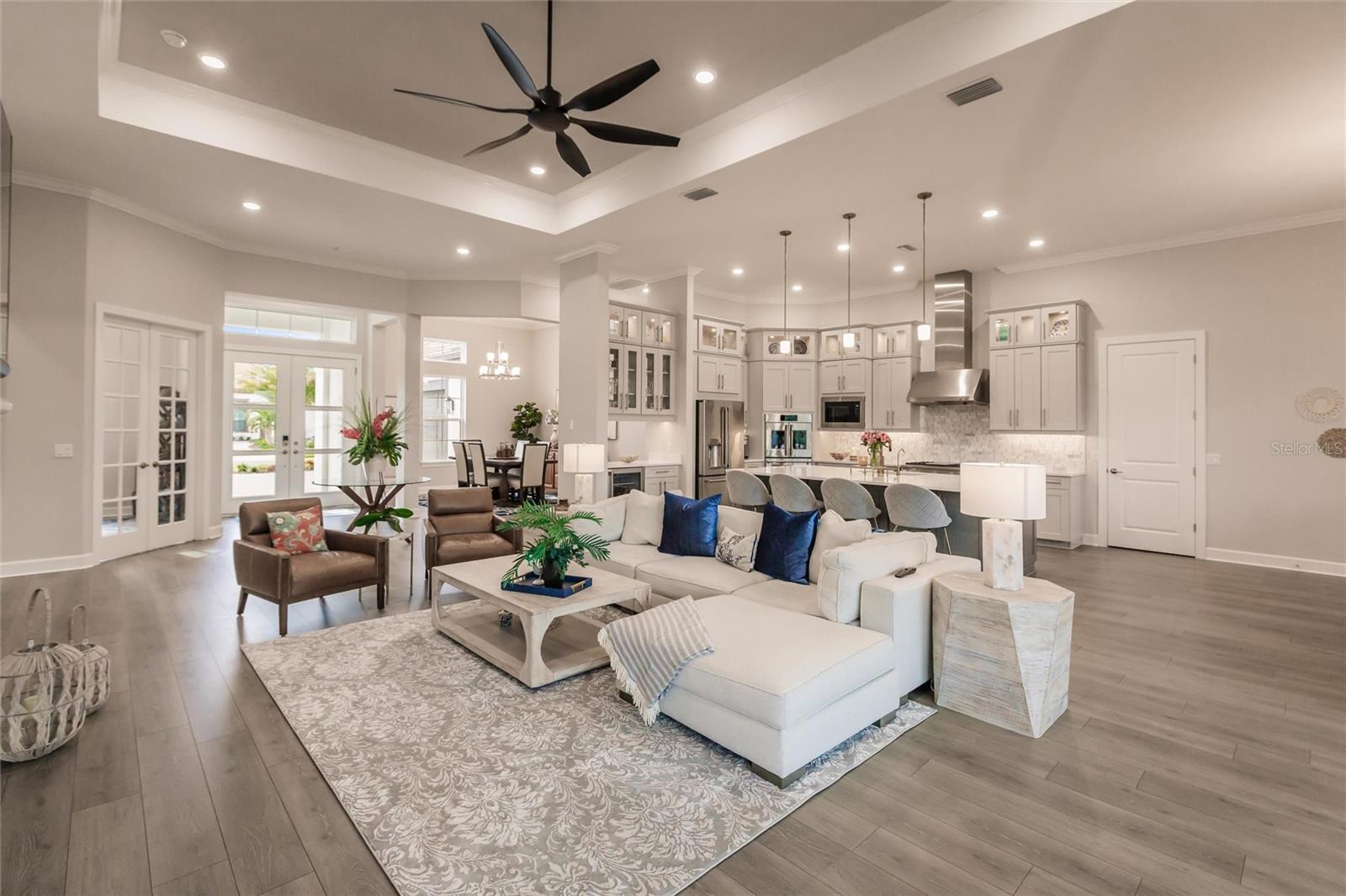 AZARIO ESPLANADE PH II SUBPH C-O - Residential