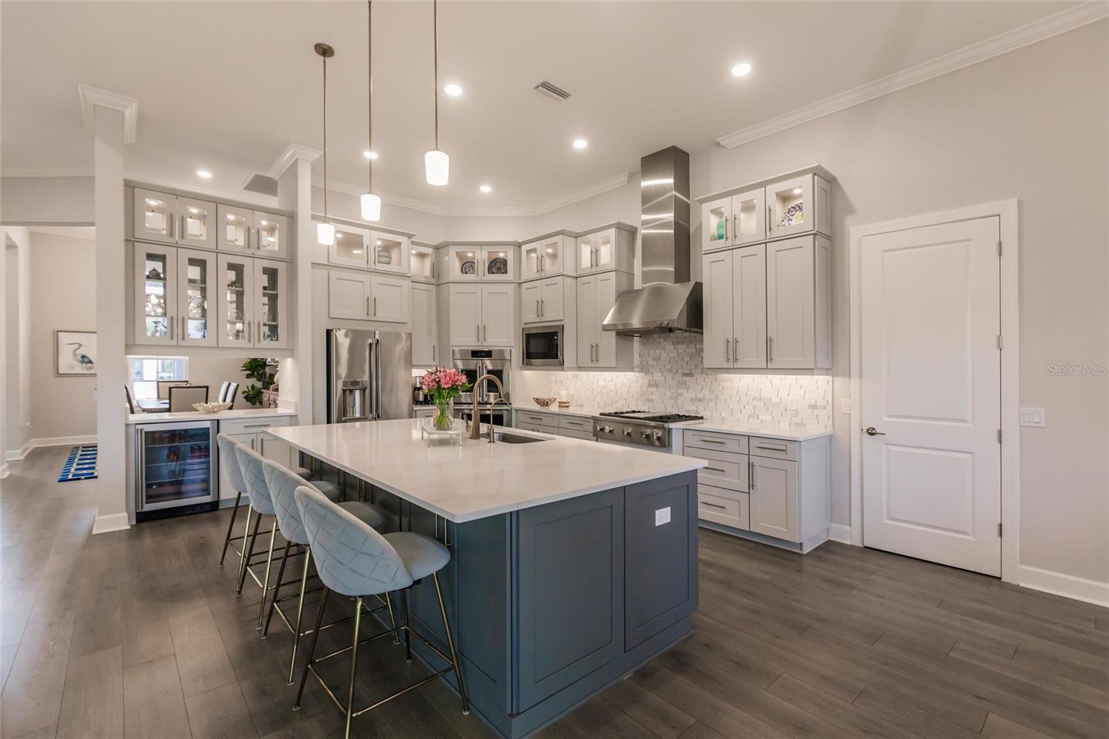 AZARIO ESPLANADE PH II SUBPH C-O - Residential