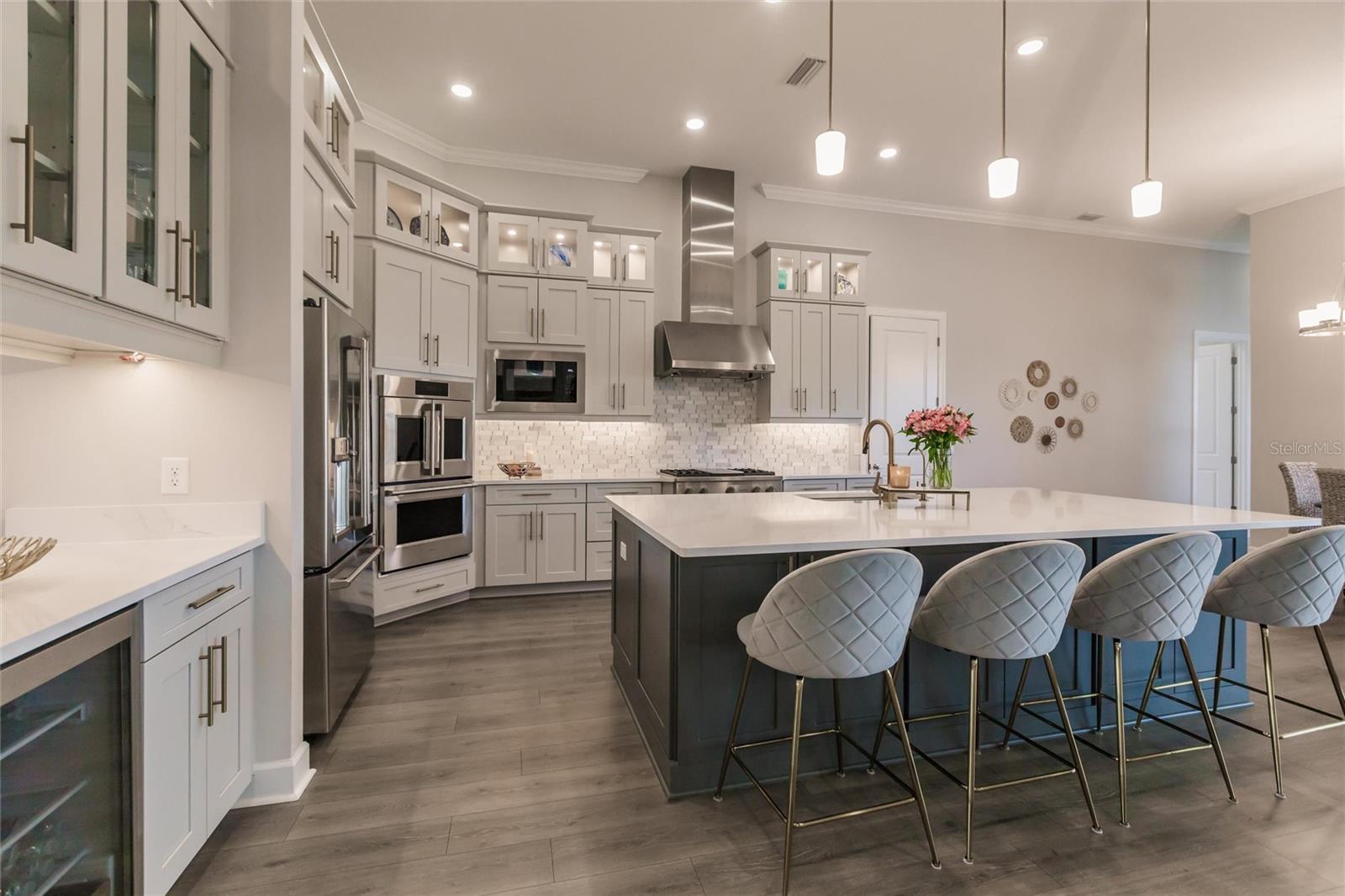 AZARIO ESPLANADE PH II SUBPH C-O - Residential