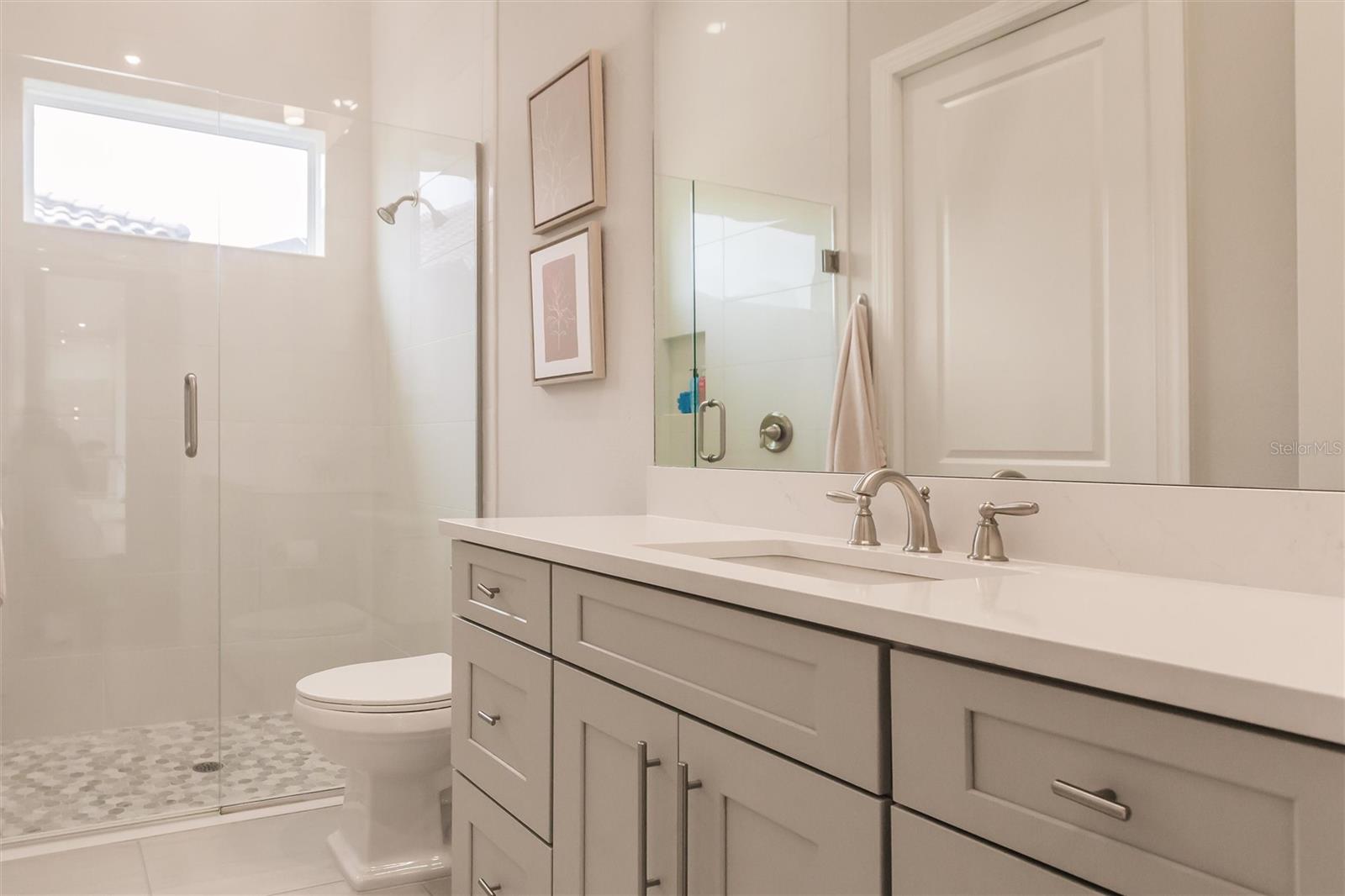 AZARIO ESPLANADE PH II SUBPH C-O - Residential