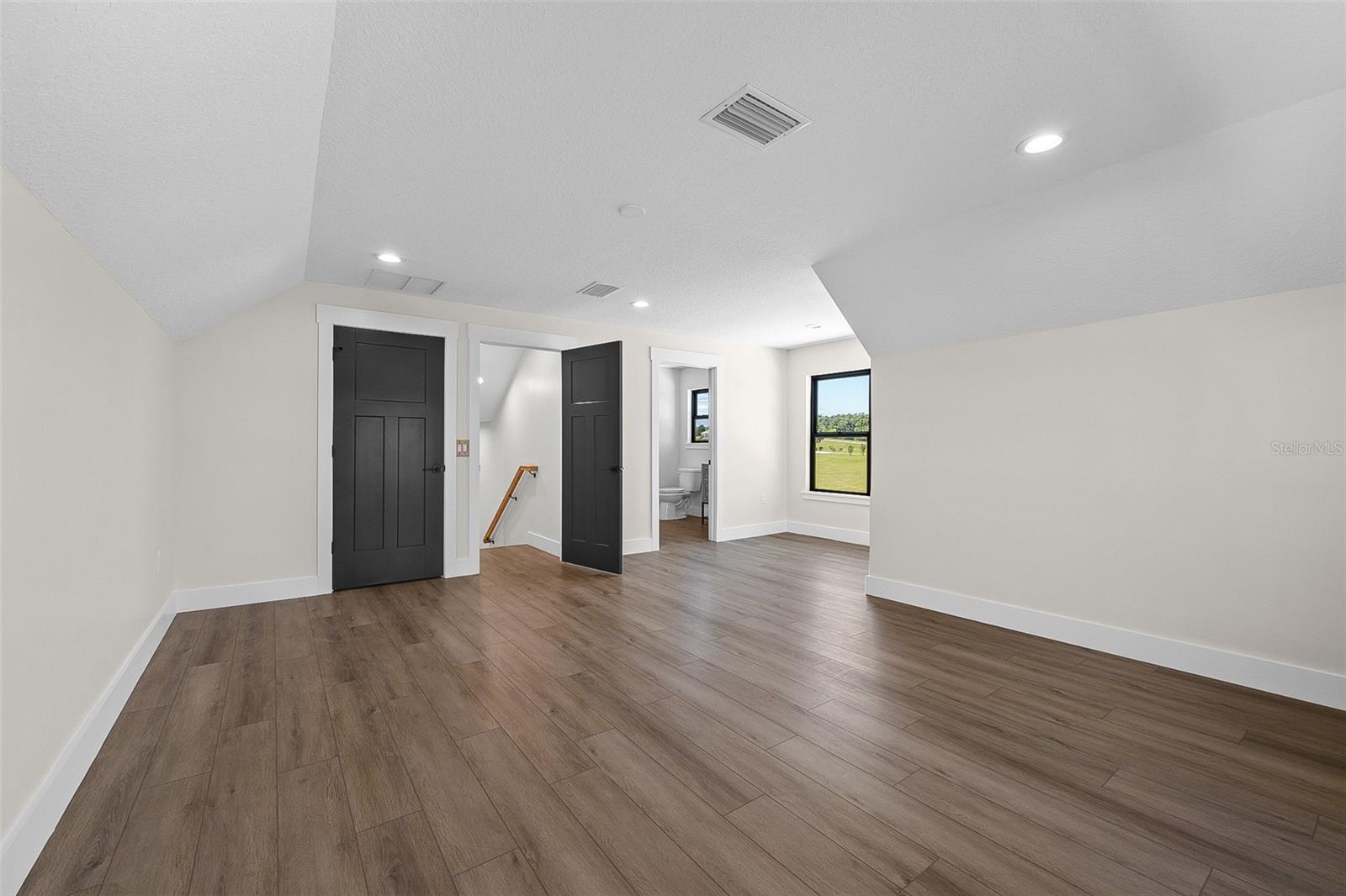 HUNTERS RIDGE SUB - Residential