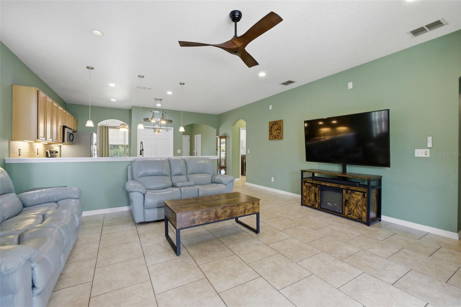 HAINES CREEK HEIGHTS - Residential