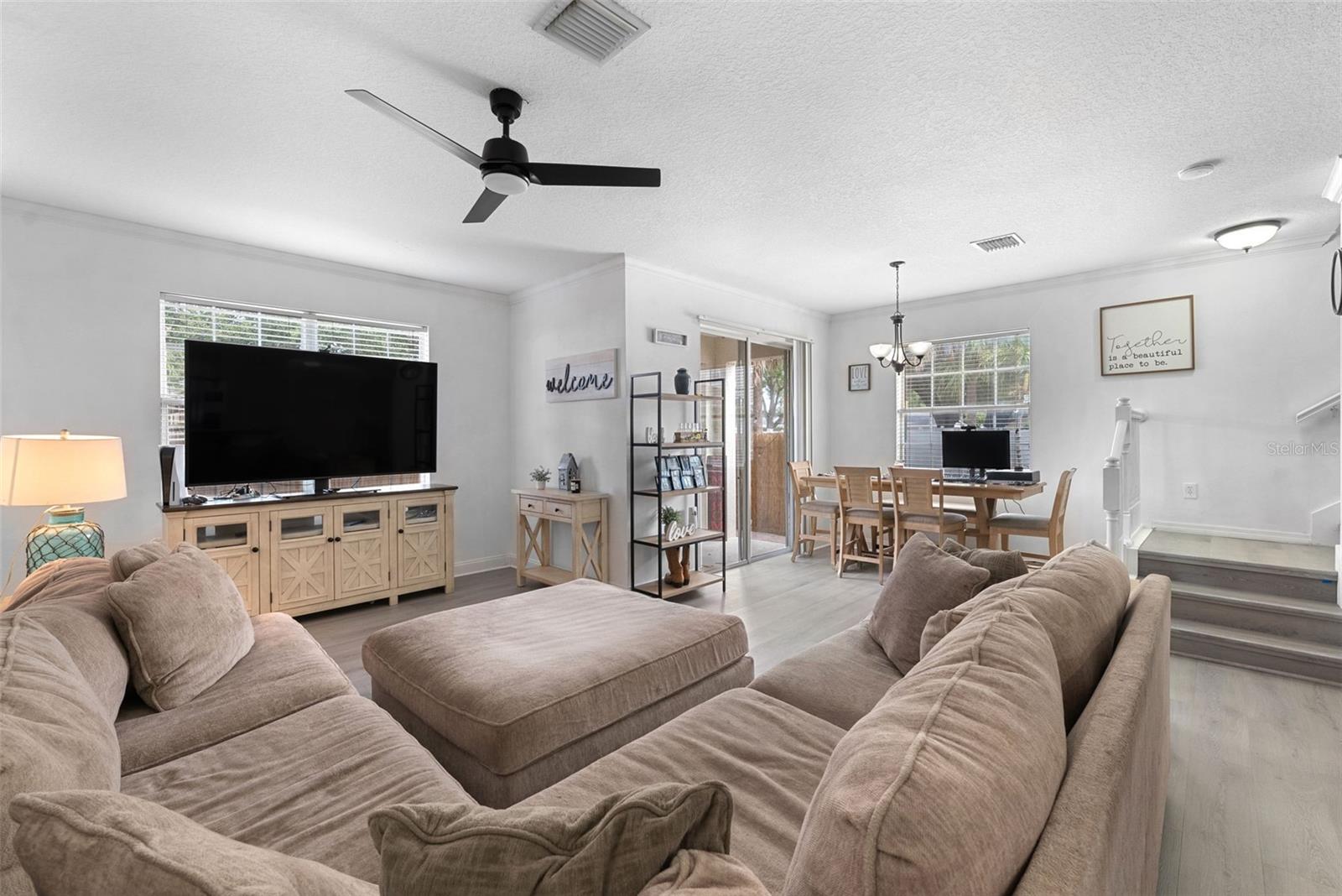 MEADOWS AT LARGO - Residential