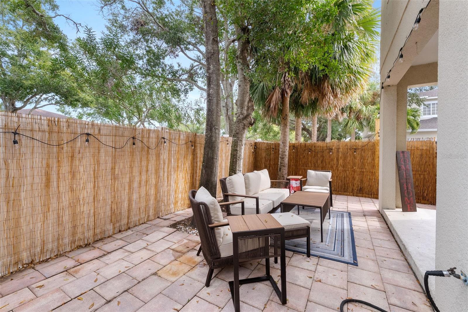 MEADOWS AT LARGO - Residential