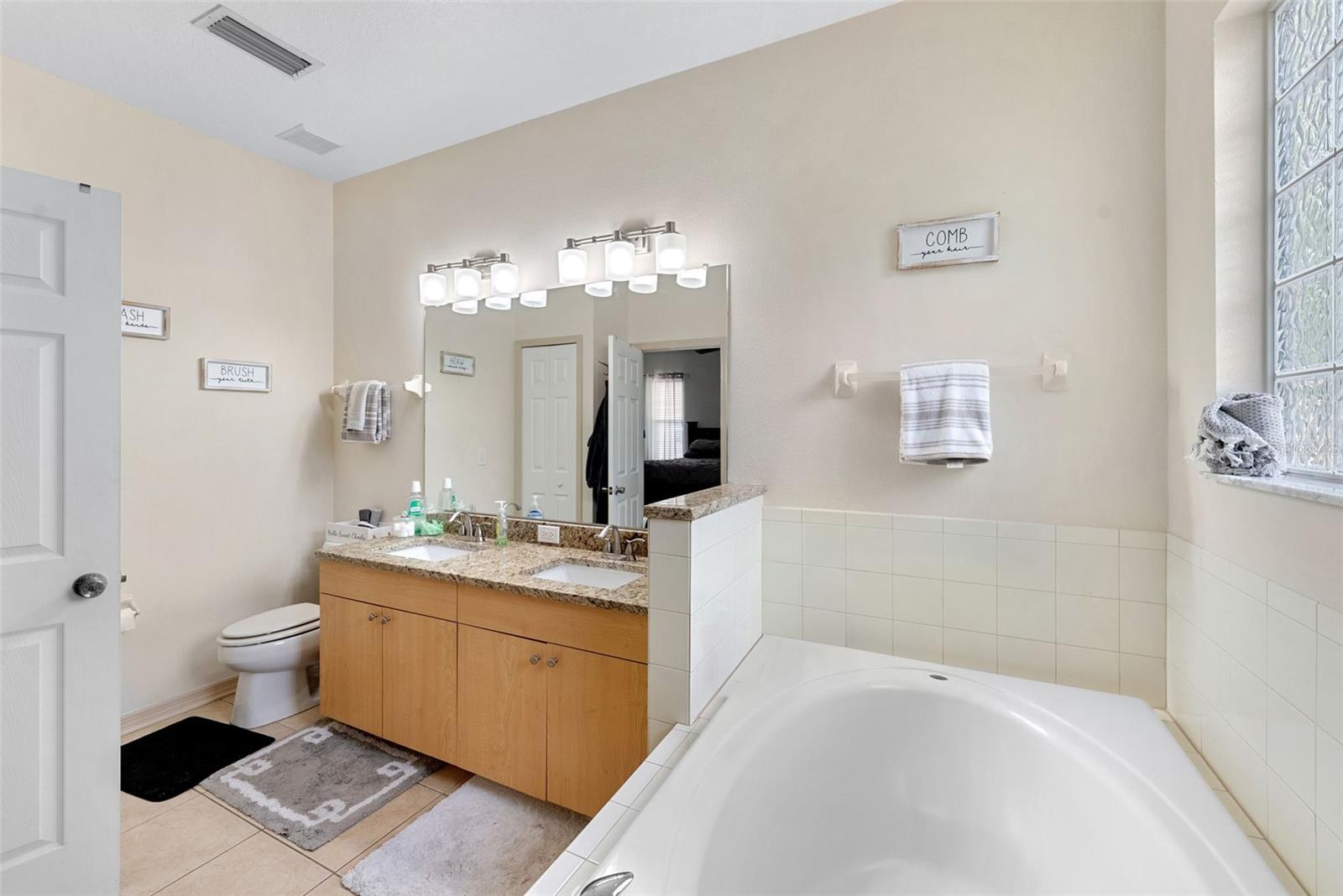 MEADOWS AT LARGO - Residential