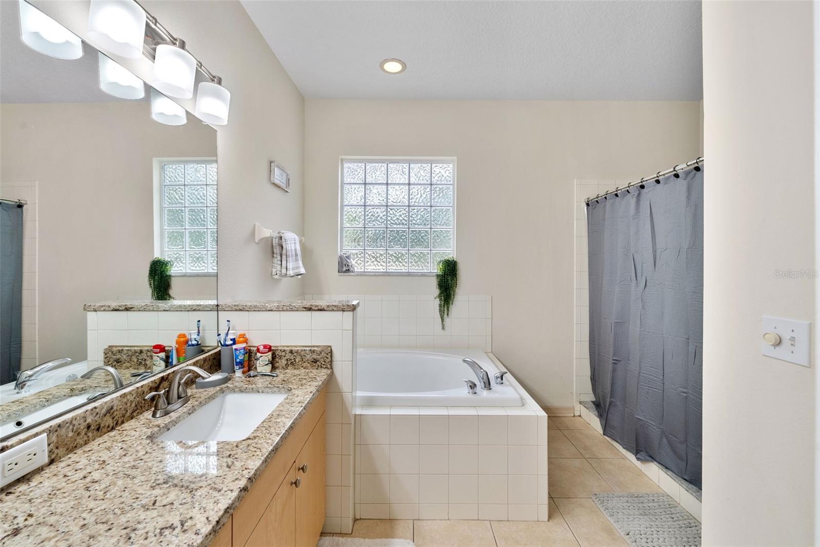 MEADOWS AT LARGO - Residential