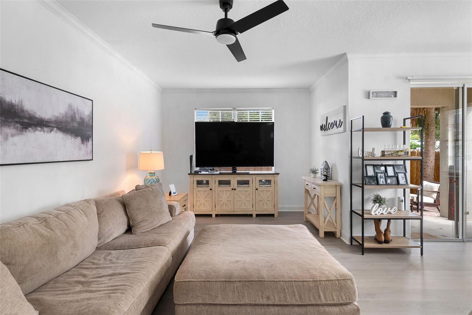 MEADOWS AT LARGO - Residential