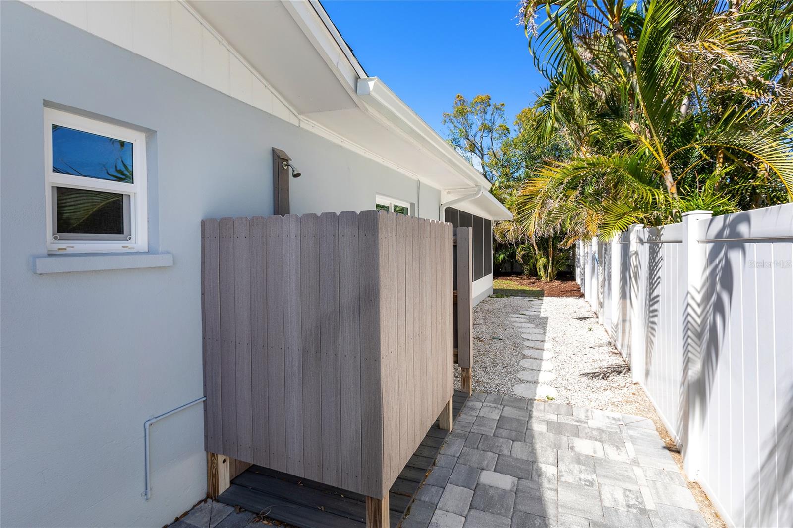 VENEZIA PARK REP - Residential