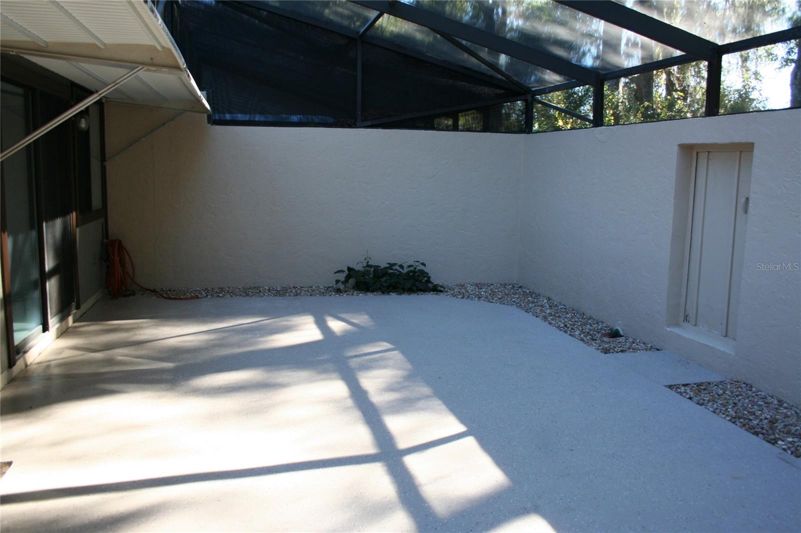 FOX MEADOW - Residential