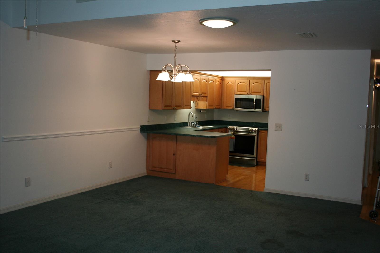 FOX MEADOW - Residential