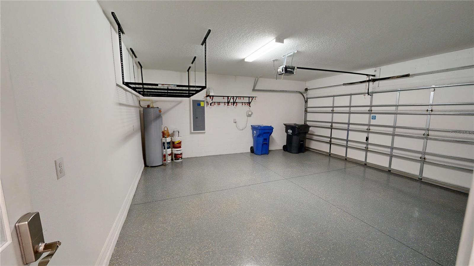 SUNSHINE VILLAGE PH 3B - Residential Lease