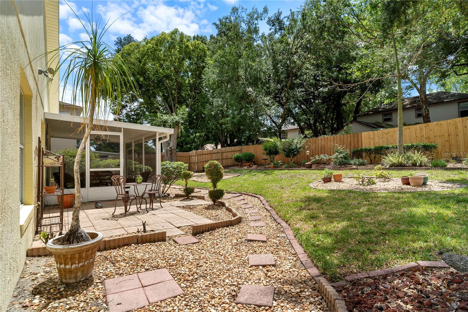 SILVER GLEN - Residential