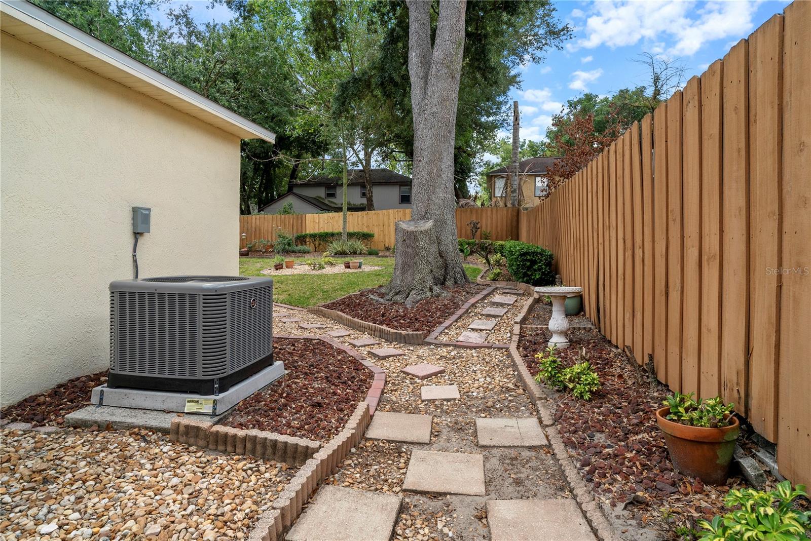 SILVER GLEN - Residential