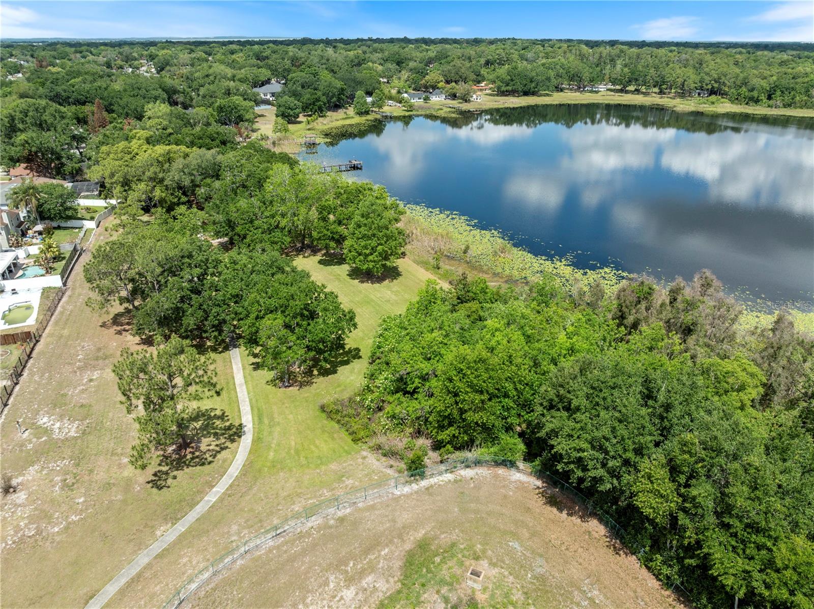 SILVER GLEN - Residential