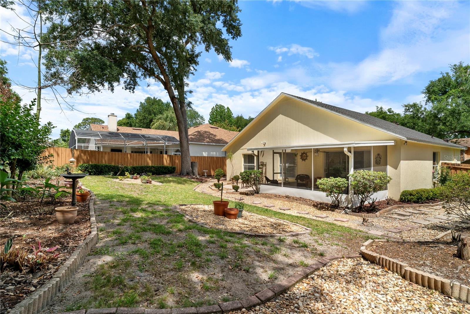 SILVER GLEN - Residential